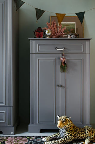 2-door commode INES Neutral grey | Ona's furniture - kids room furniture
