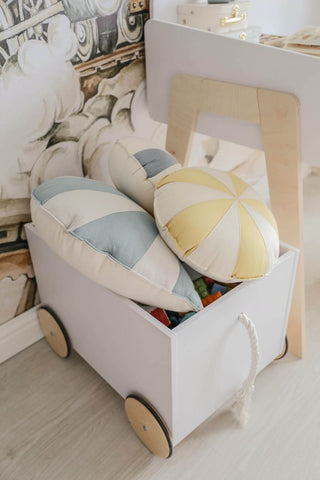 Toy box on wheels LOTTA Snow | Ona's furniture - kids room furniture